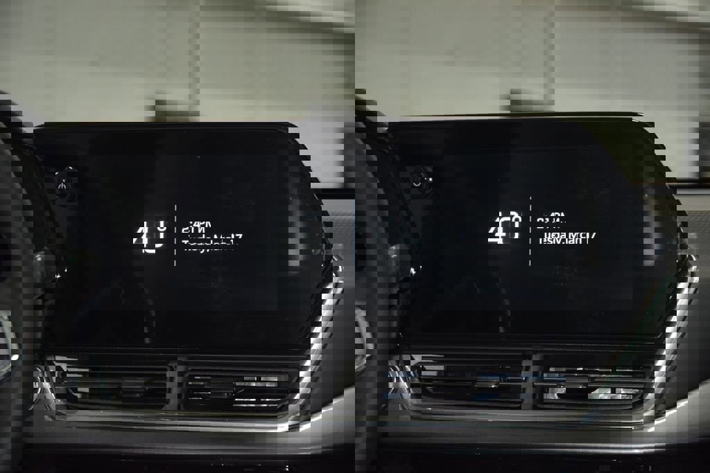 New 2026 Chevrolet Trax ACTIV w/ Sunroof Package FWD image 29