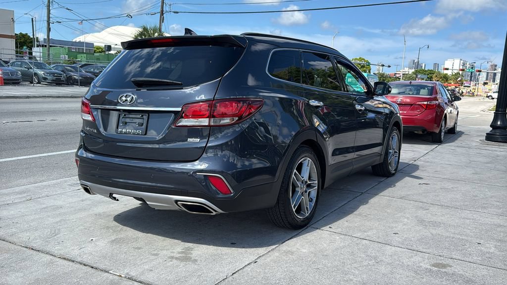 Used 2018 Hyundai Santa Fe FWD image 15