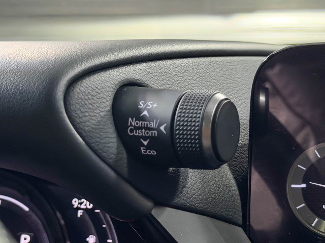 Used 2023 Lexus ES 300h F Sport image 24