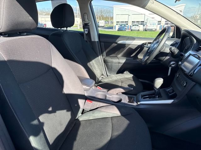 Used 2019 Nissan Sentra S image 13