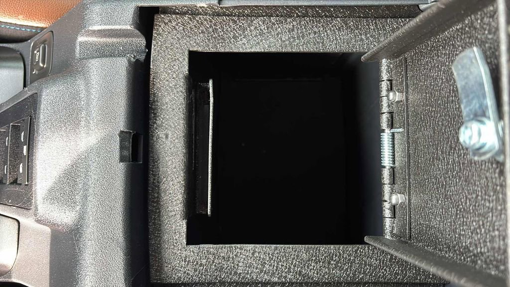 Used 2023 Ford Bronco Outer Banks image 35