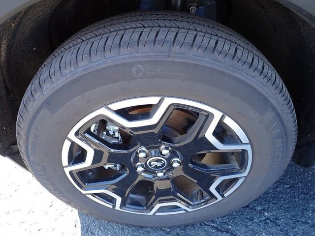 Used 2025 Ford Bronco Sport Outer Banks w/ Outer Banks Tech Package+ image 12