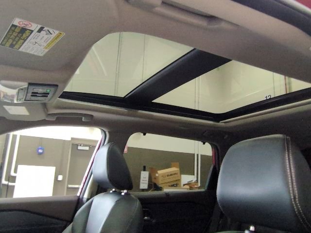Used 2021 Nissan Rogue SL w/ Premium Package image 17