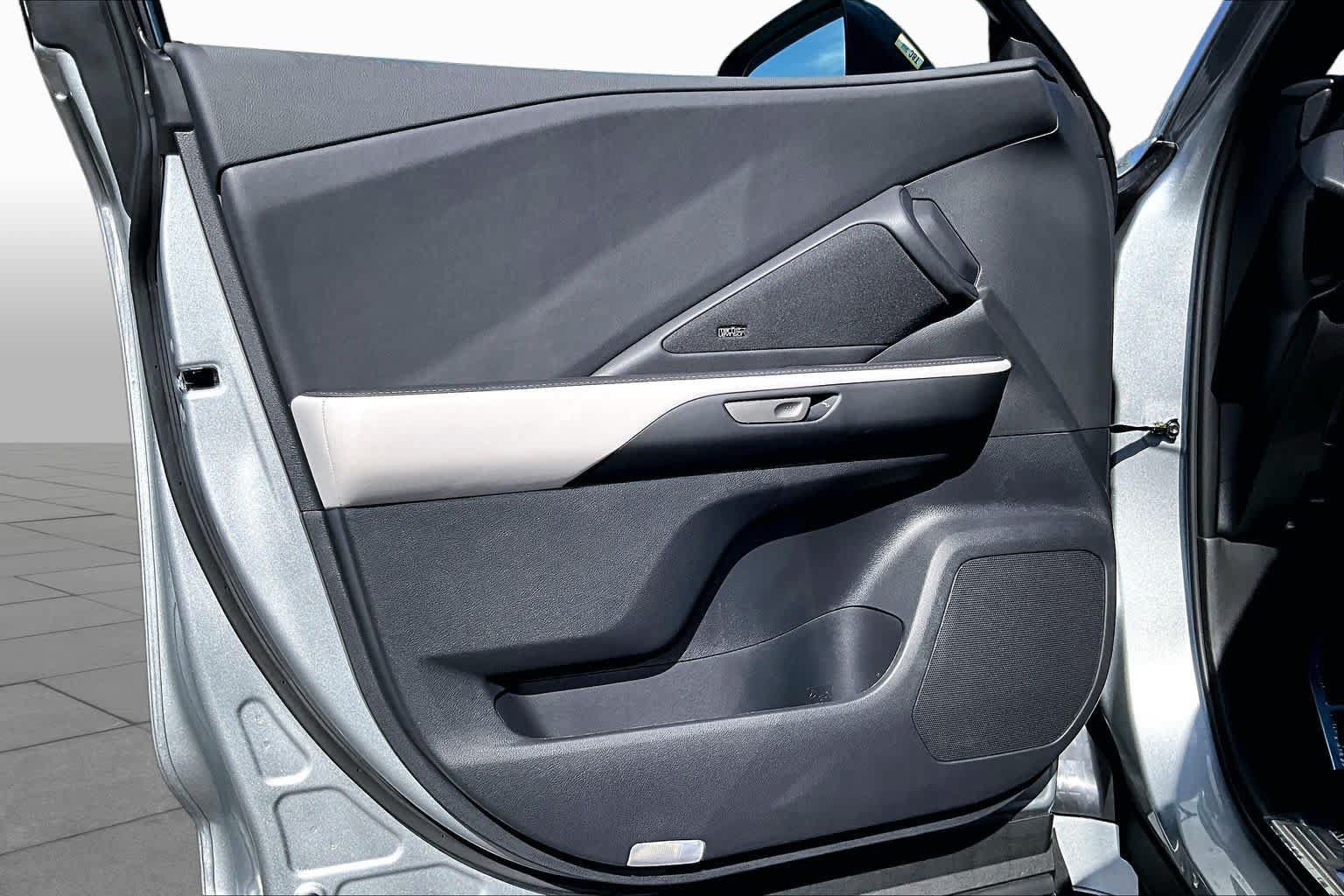 New 2026 Lexus TX 500h AWD image 16