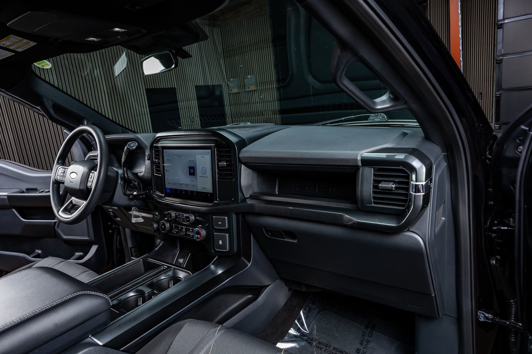 Used 2025 Ford F150 STX w/ Equipment Group 200A image 17