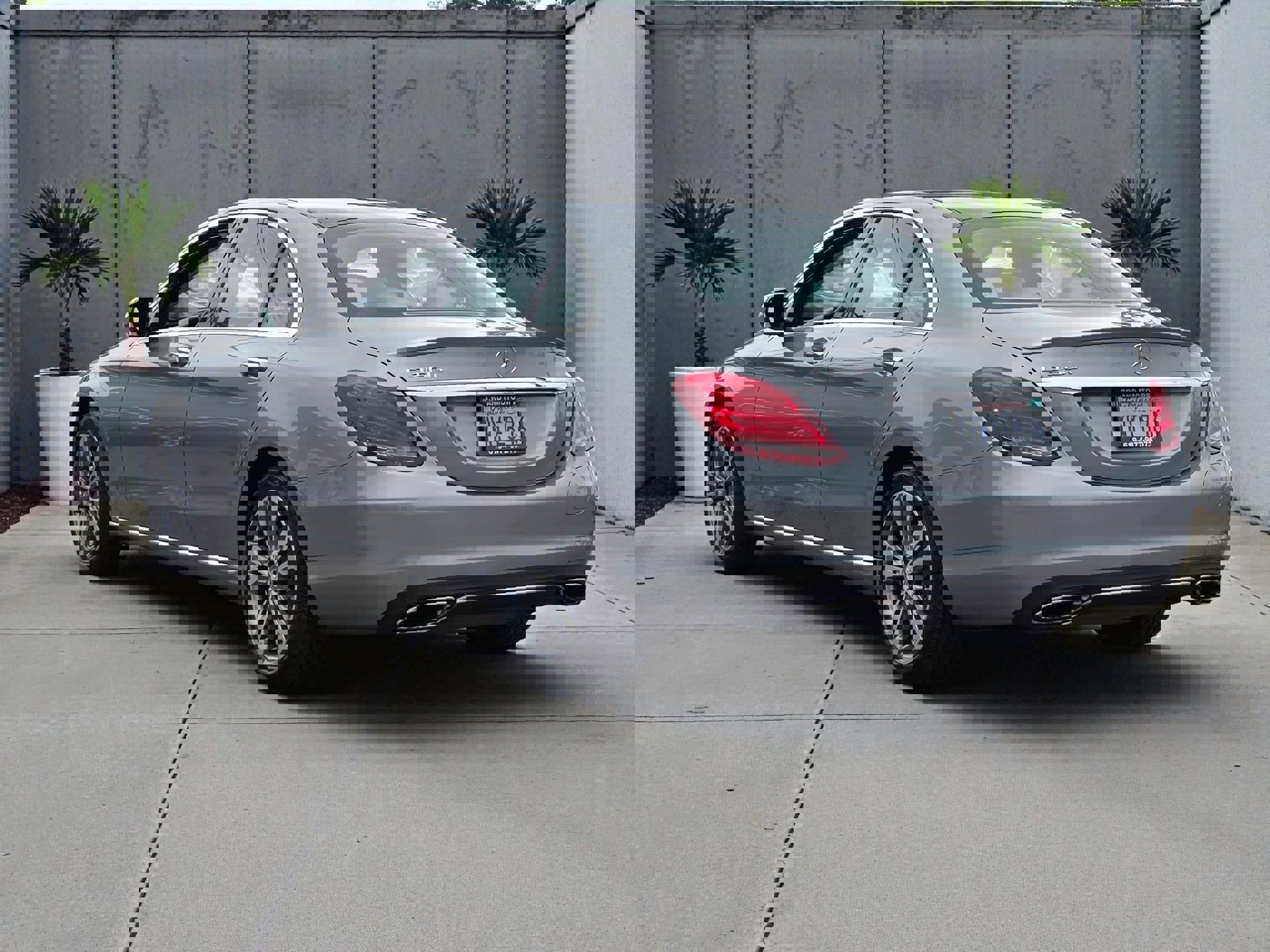 Used 2016 Mercedes-Benz C 350e Sedan w/ Multimedia Package image 5