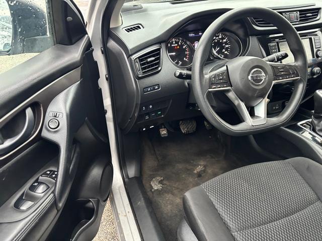 Used 2020 Nissan Rogue Sport S w/ Appearance Package image 9