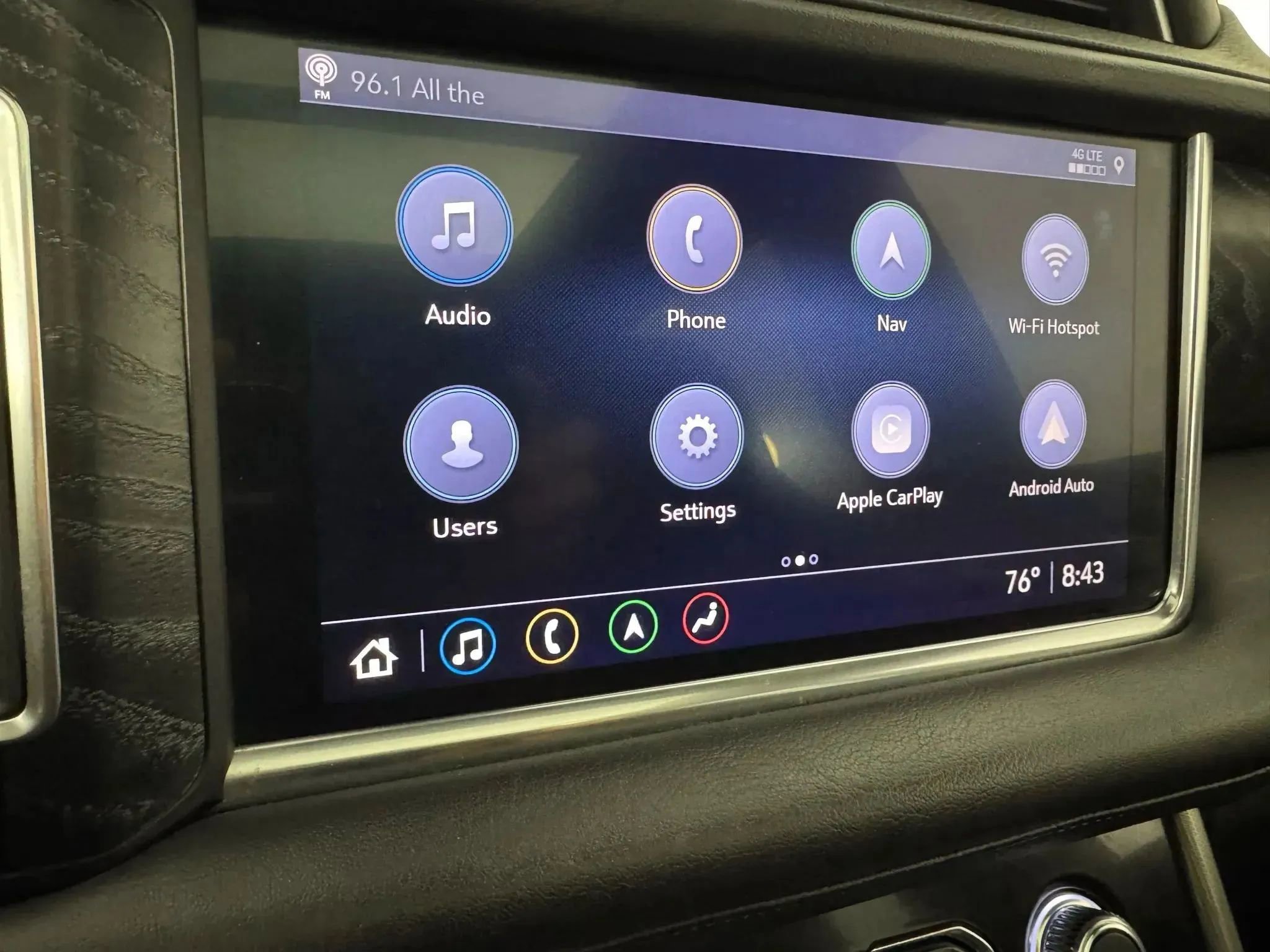 Used 2021 GMC Yukon XL Denali w/ Advanced Technology Package image 20