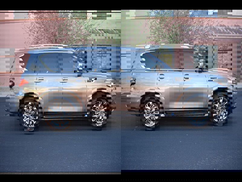 Used 2019 INFINITI QX80 Luxe w/ All-Season Package