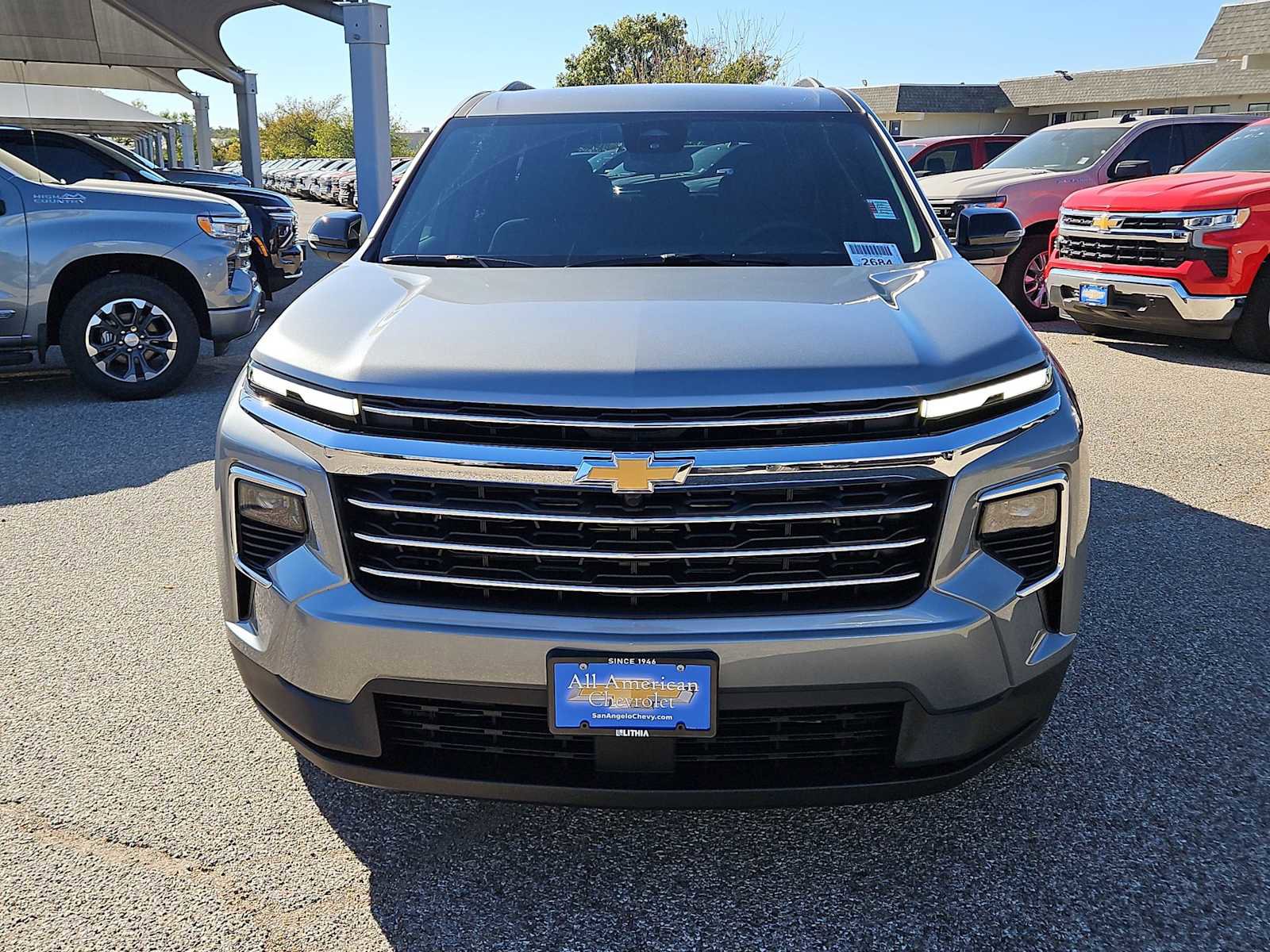 New 2026 Chevrolet Traverse LT image 3