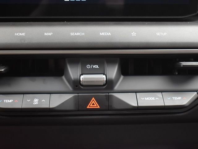 Used 2026 Kia EV9 Light image 19