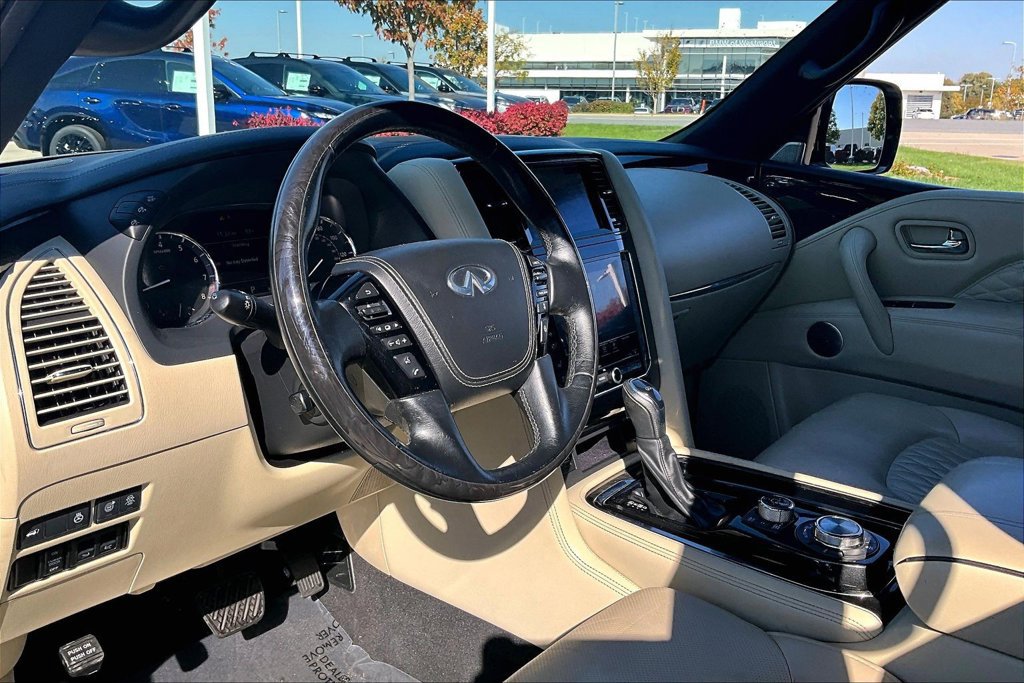 Used 2021 INFINITI QX80 Sensory w/ All-Season Package AWD/4WD image 16