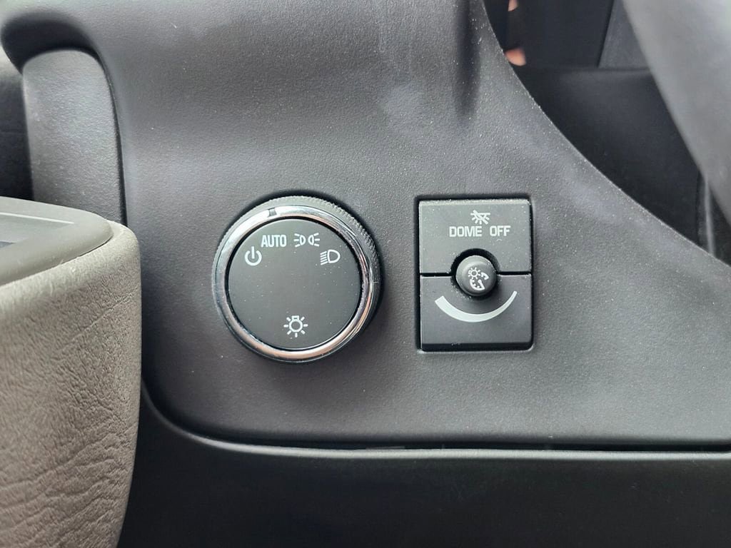 Used 2022 Chevrolet Express 3500 w/ Power Convenience Package RWD image 14