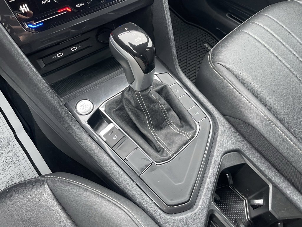 Used 2024 Volkswagen Tiguan SE R-Line image 18