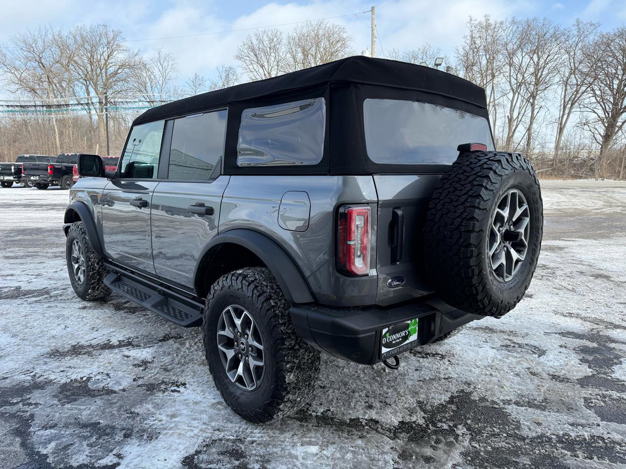 Used 2025 Ford Bronco Badlands image 5