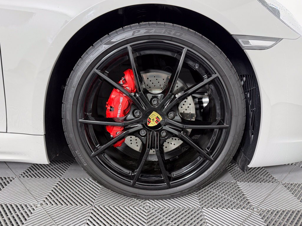 Certified 2025 Porsche 718 Cayman S RWD image 19