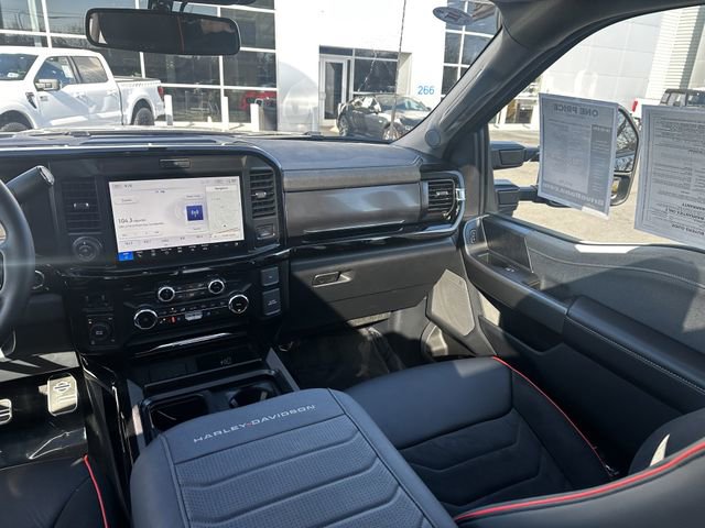 Used 2026 Ford F250 Lariat w/ Black Appearance Package image 13