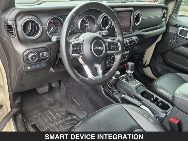 Used 2022 Jeep Wrangler Unlimited Sahara w/ Cold Weather Group AWD/4WD image 16