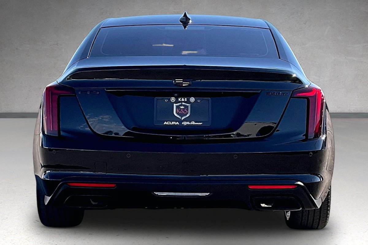 Used 2023 Cadillac CT5 Luxury RWD image 4