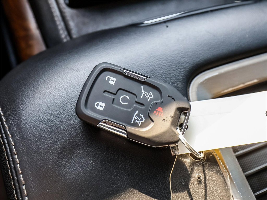 Used 2019 GMC Yukon Denali w/ Denali Ultimate Package image 38