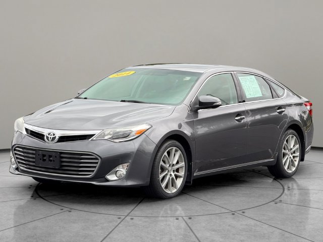 Used 2014 Toyota Avalon Limited FWD image 2