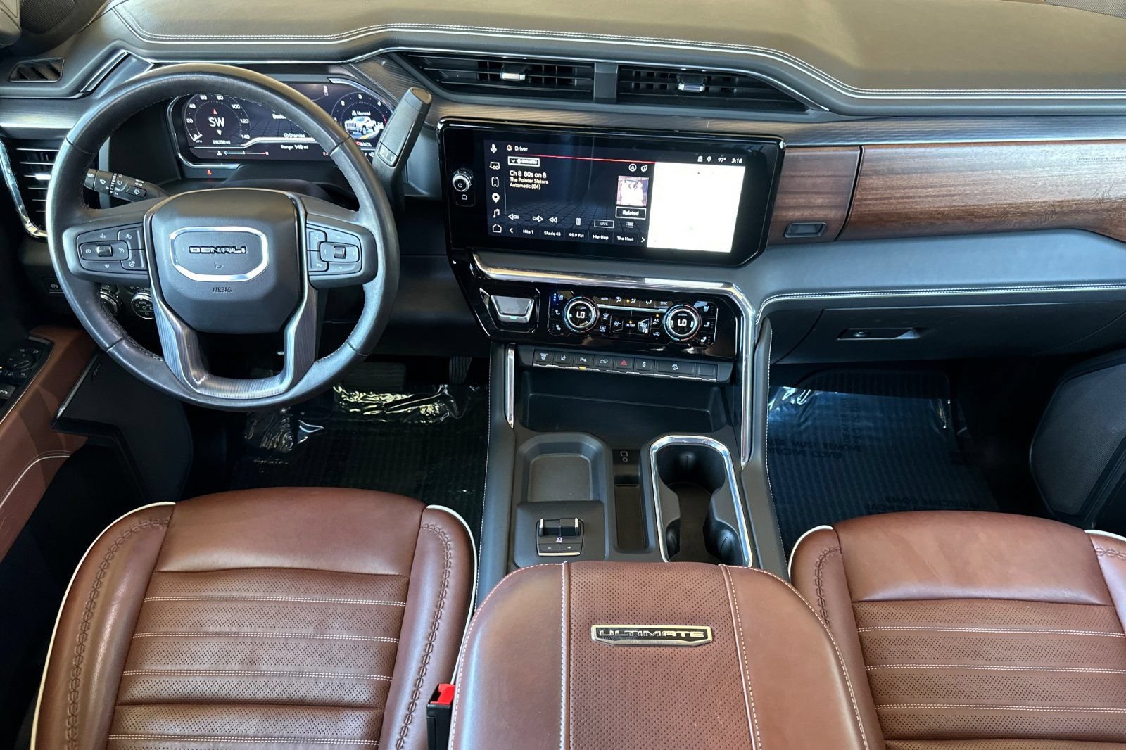 Certified 2025 GMC Sierra 2500 Denali Ultimate AWD/4WD image 14