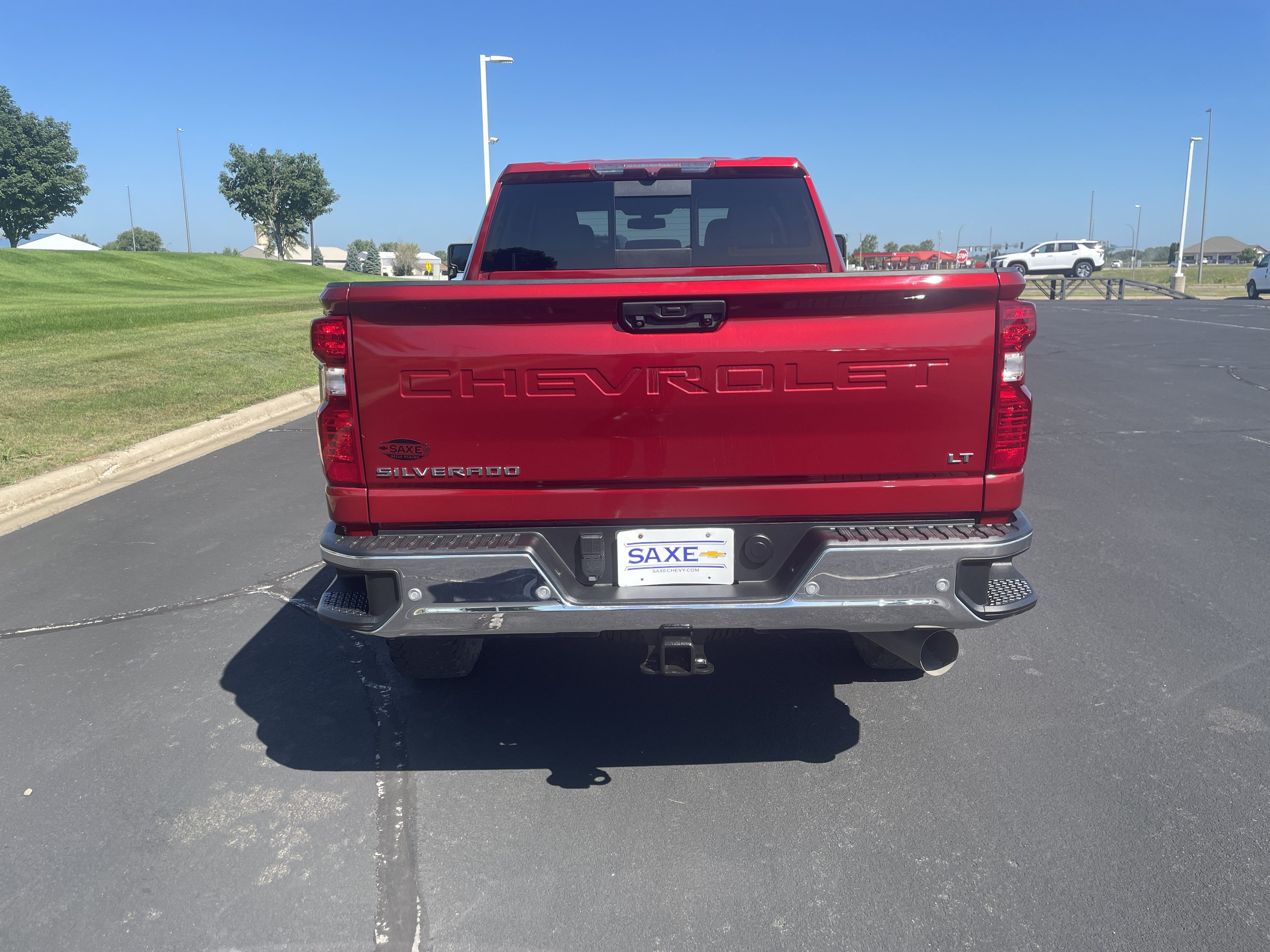 Used 2022 Chevrolet Silverado 3500 LT w/ Convenience Package AWD/4WD image 4