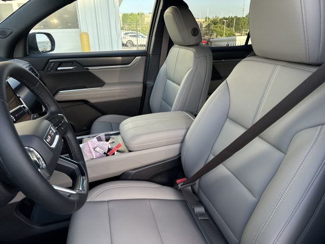 New 2026 GMC Acadia Elevation w/ Black Edition FWD image 5