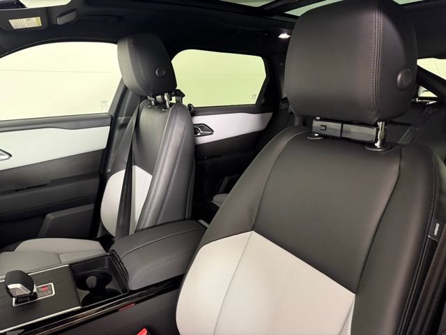 Used 2026 Land Rover Range Rover Velar Dynamic SE AWD/4WD image 7