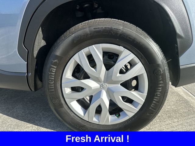 Used 2024 Toyota Corolla Cross L image 11