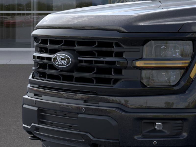 New 2025 Ford F150 XLT w/ Equipment Group 303A High image 17