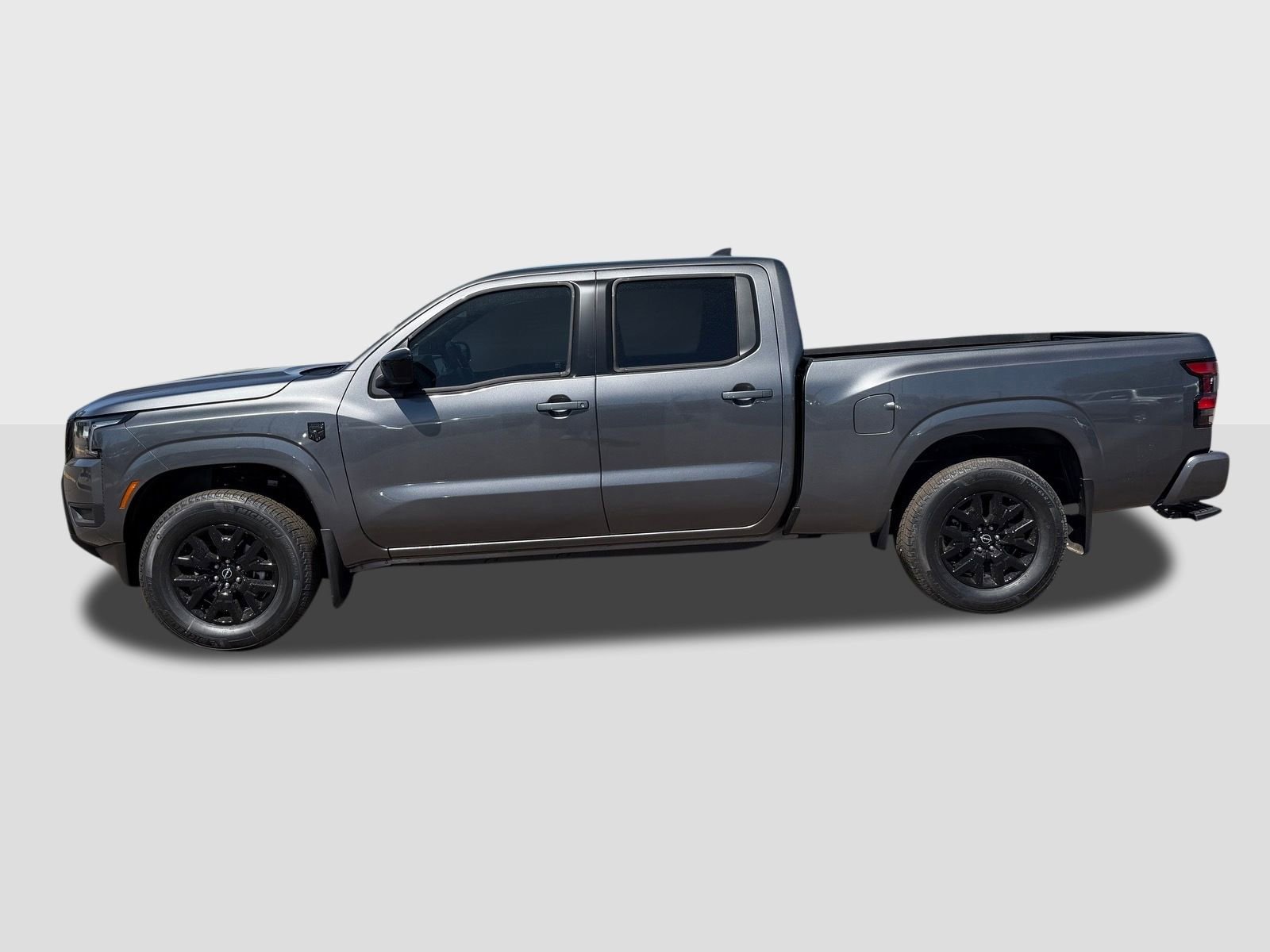 New 2026 Nissan Frontier SV w/ Tow Package AWD/4WD image 2
