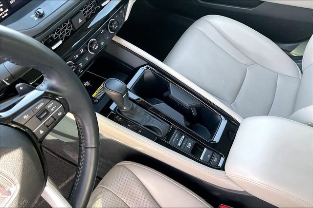 Used 2023 Honda Accord Touring image 13