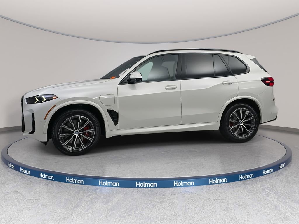 New 2026 BMW X5 xDrive50e w/ M Sport Package image 8