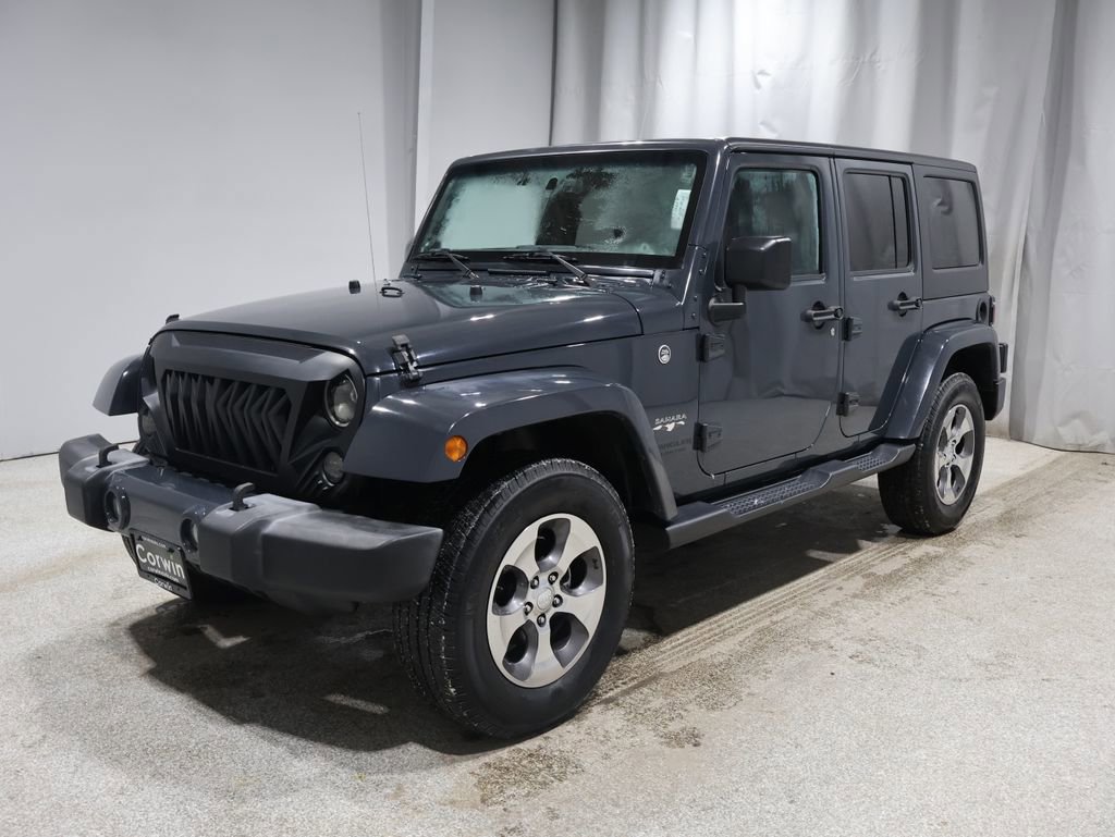 Used 2016 Jeep Wrangler Unlimited Sahara image 5