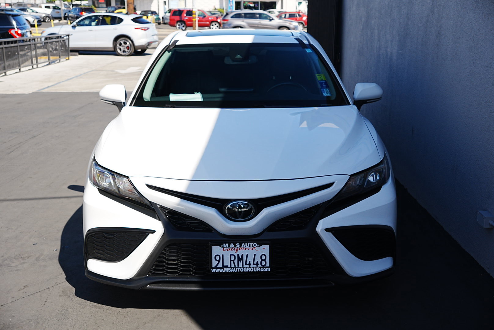 Used 2024 Toyota Camry SE image 2