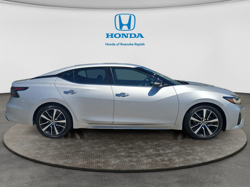 Used 2021 Nissan Maxima 3.5 SV w/ Floor Mat Group FWD image 6