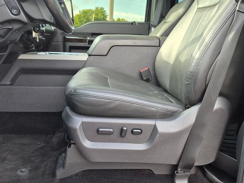 Used 2015 Ford F250 Platinum w/ Snow Plow Prep Package AWD/4WD image 10