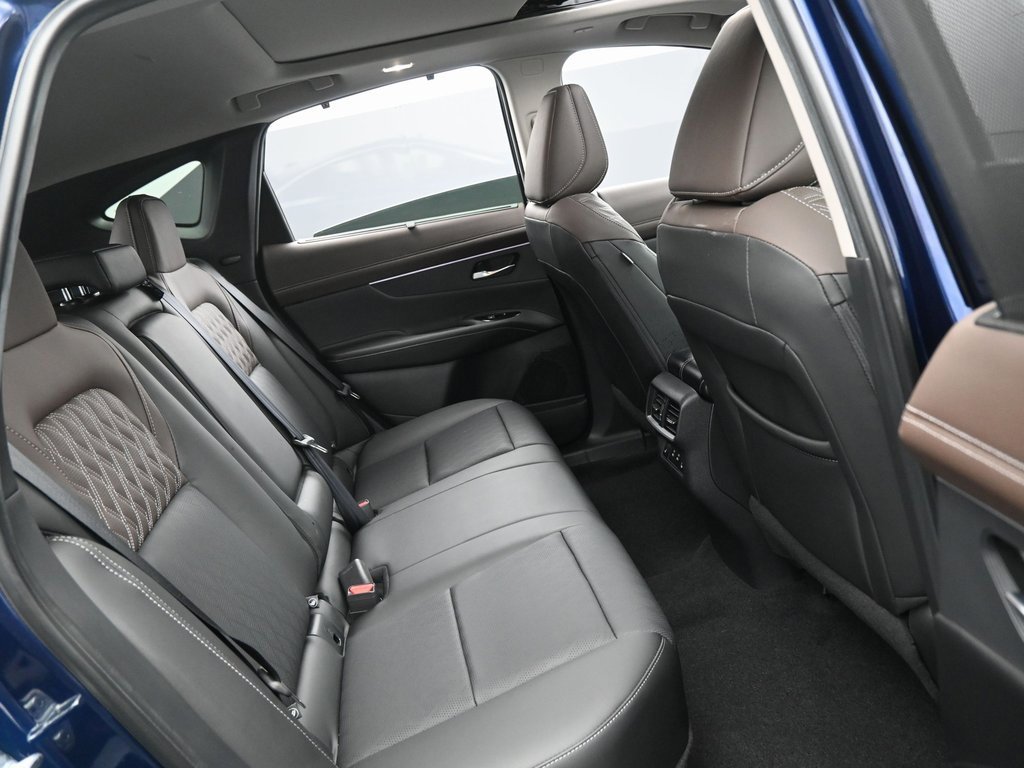 Used 2025 Nissan Murano Platinum w/ Cargo Package image 31