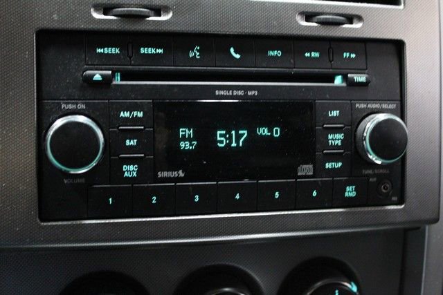 Used 2010 Jeep Liberty Limited image 26