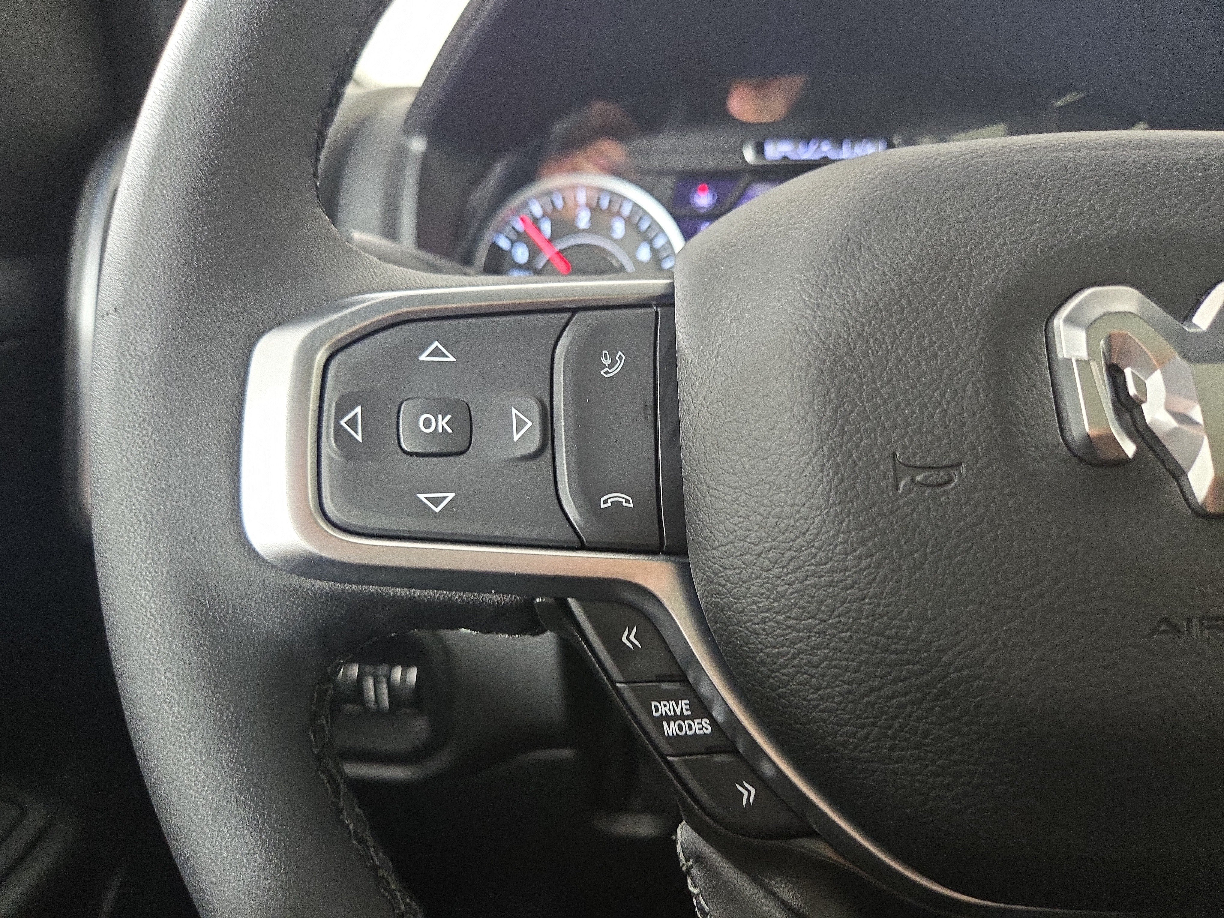 Certified 2025 RAM 1500 Big Horn AWD/4WD image 16