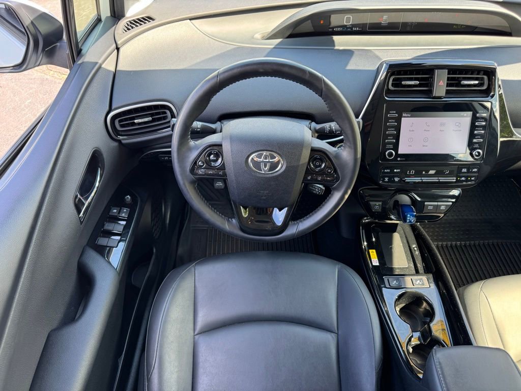 Certified 2022 Toyota Prius XLE image 16