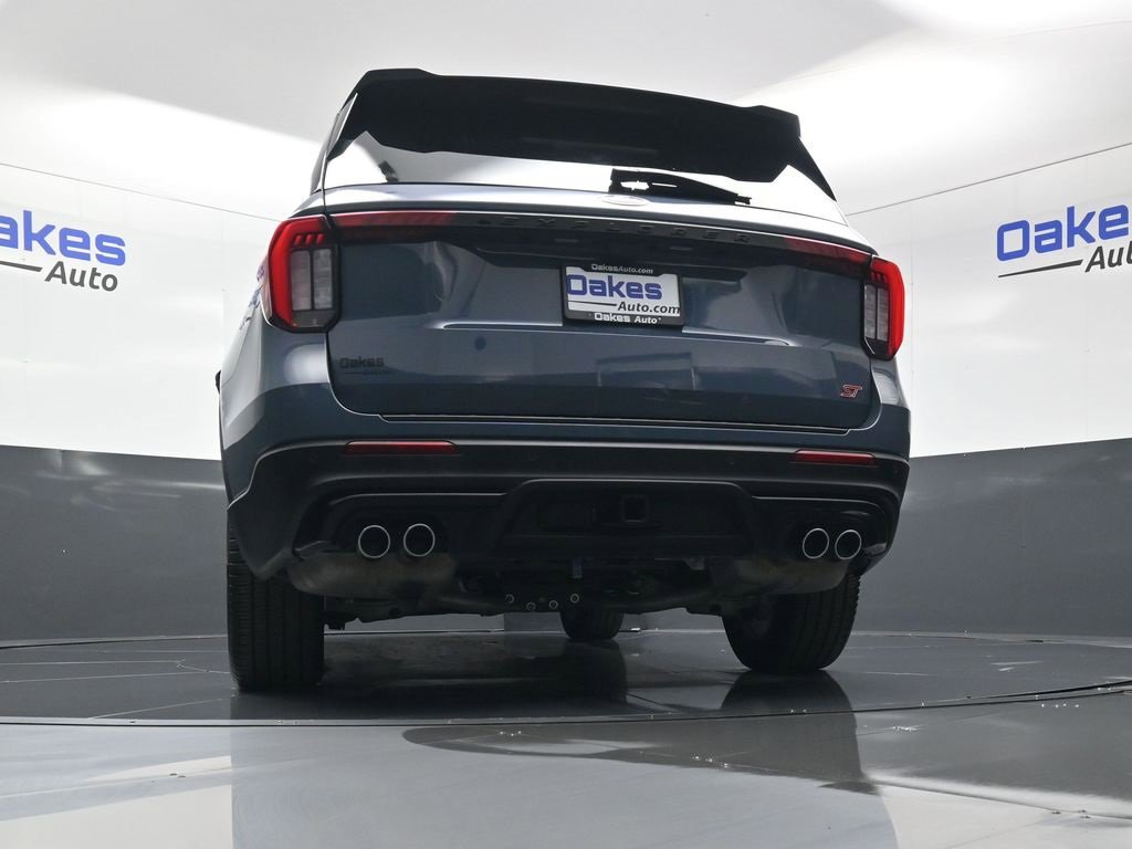 Used 2025 Ford Explorer ST w/ Sun And Sound Package image 48