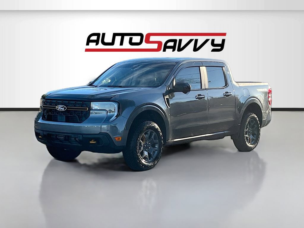 Used 2025 Ford Maverick Tremor image 3