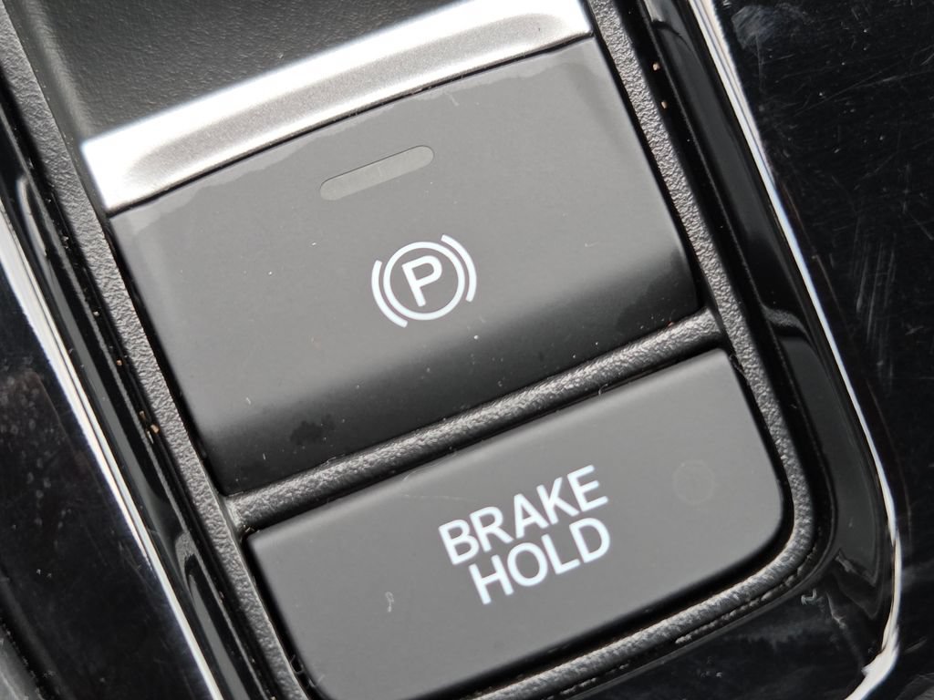 Certified 2023 Honda Accord Sport image 7