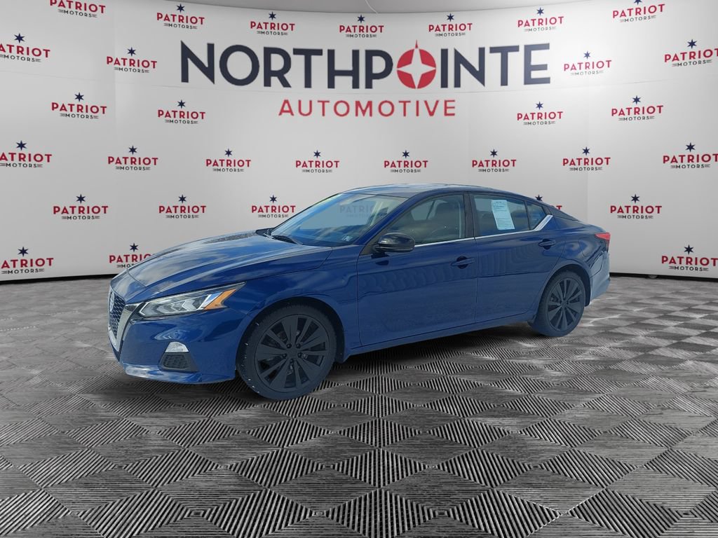 Used 2020 Nissan Altima 2.5 SR w/ Premium Package AWD/4WD image 2