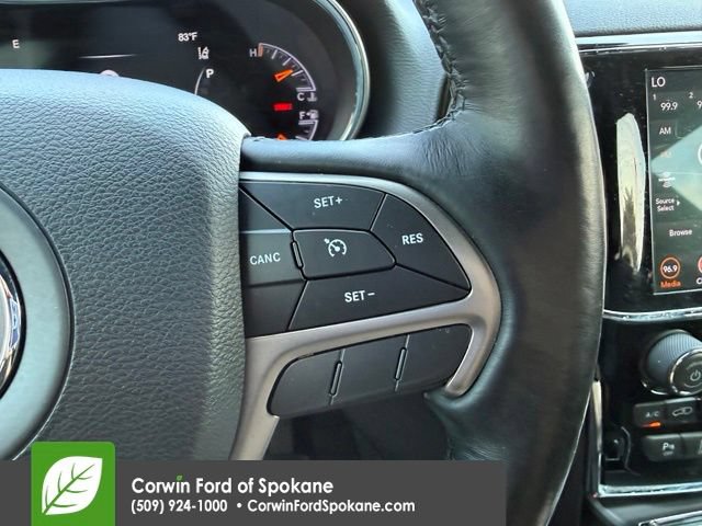 Used 2020 Jeep Grand Cherokee Altitude AWD/4WD image 25