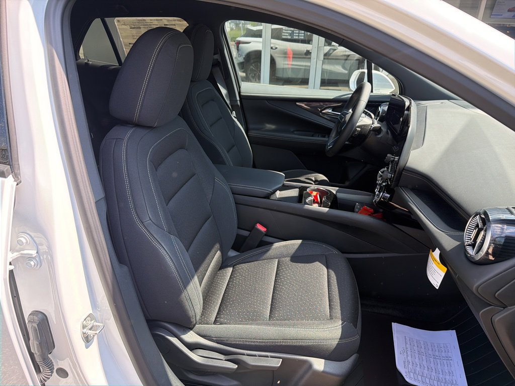 New 2025 Chevrolet Blazer EV LT AWD/4WD image 22