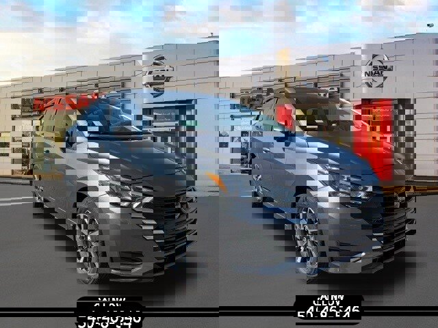 New 2025 Nissan Versa SV w/ Trunk Package
