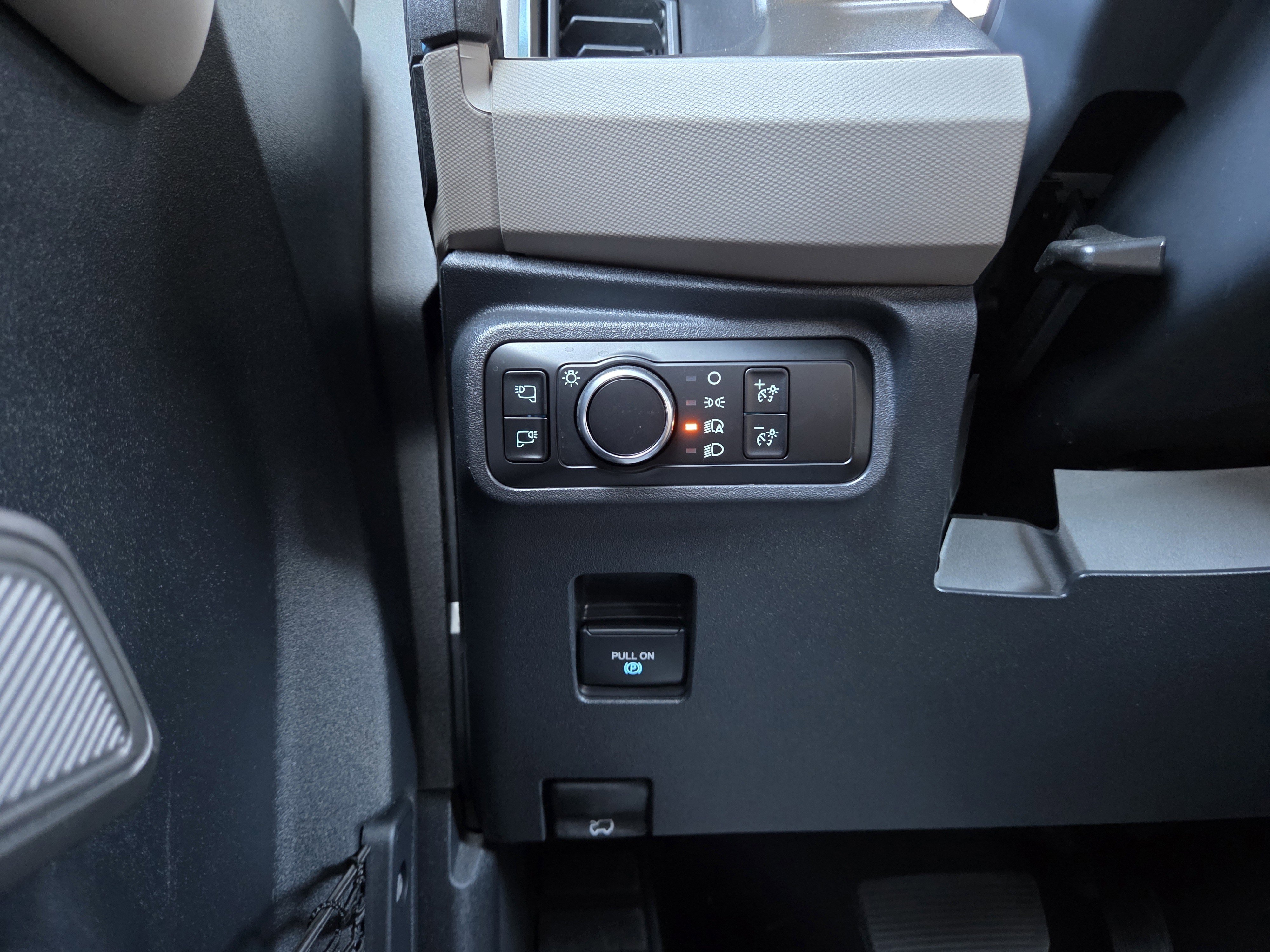 Used 2023 Ford Bronco Wildtrak image 43